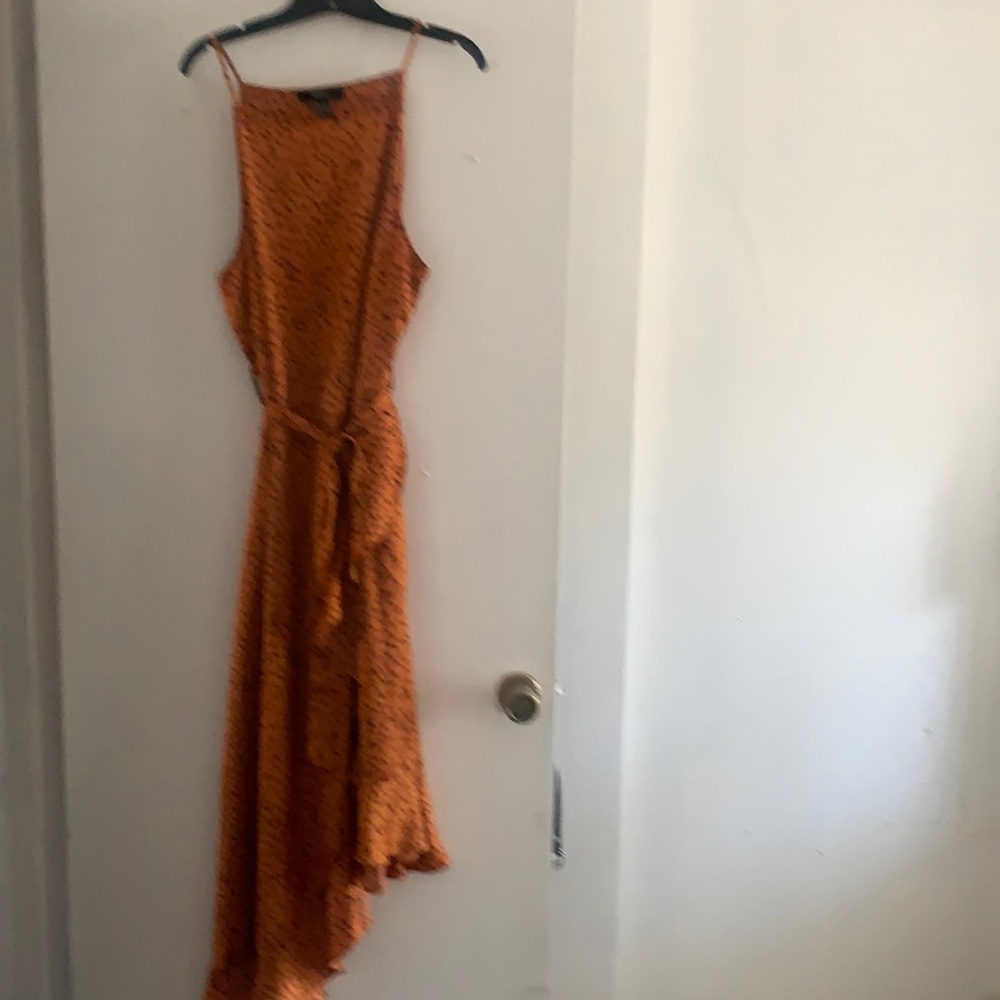 NWOT!!! NEVER WORN CUTE SUMMER DRESS